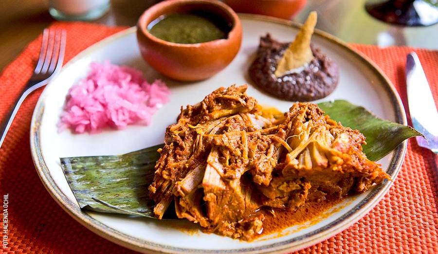 Cochinita pibil, gastronomía yucateca
